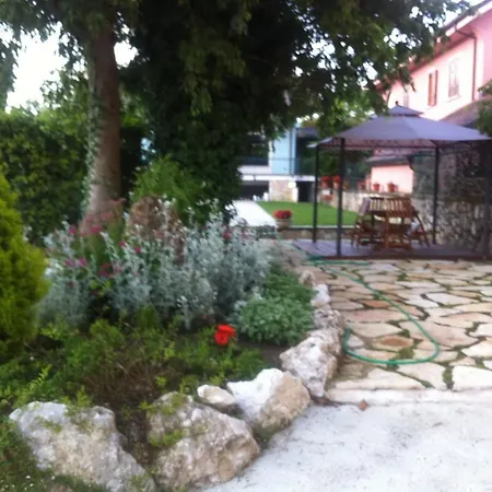 Colle Visconti Bed & Breakfast Fontechiari